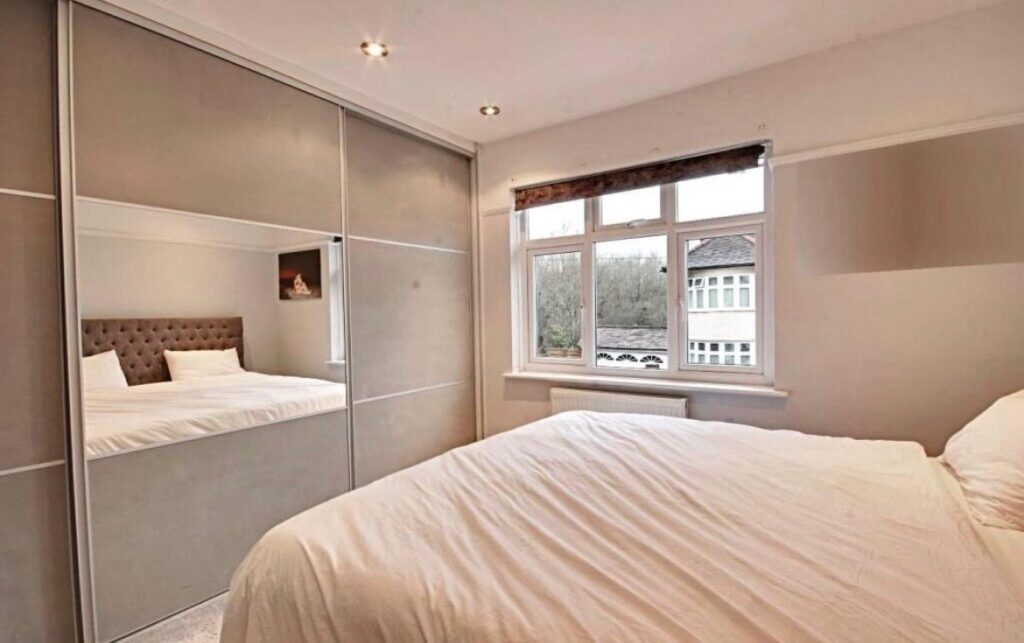 Hill Crest, Potters Bar