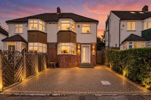 Northfield Road, Cockfosters